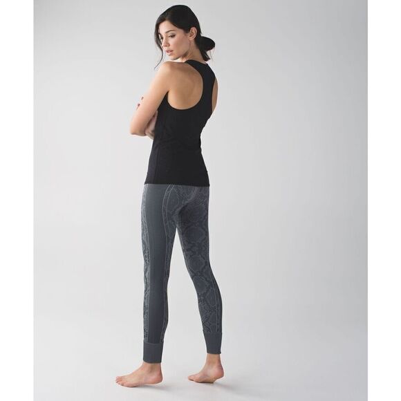 Lululemon Ebb To Street Pant Heathered Dark Slate Snake Women's Size 6 - Picture 2 of 10